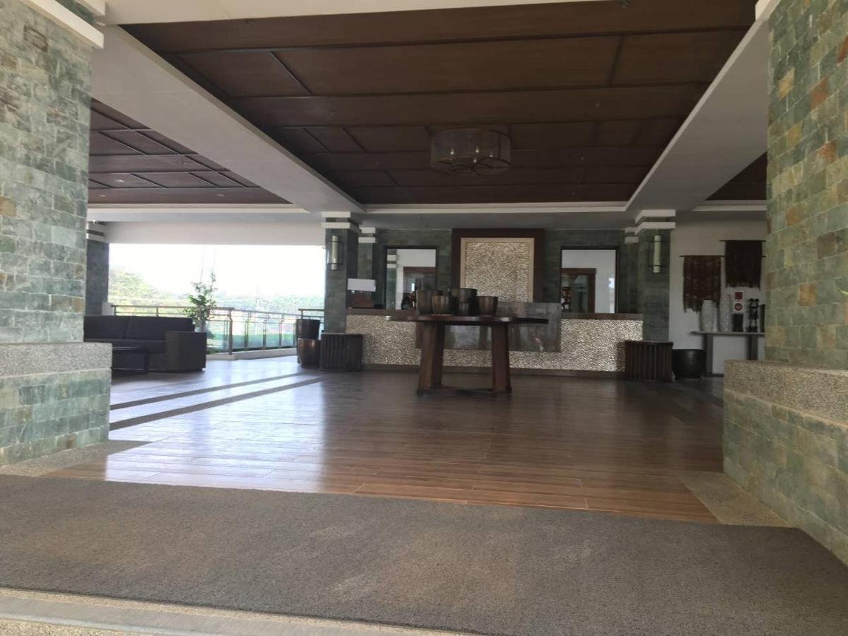 Bristle Ridge Residences - Oakhill Baguio City Esterno foto